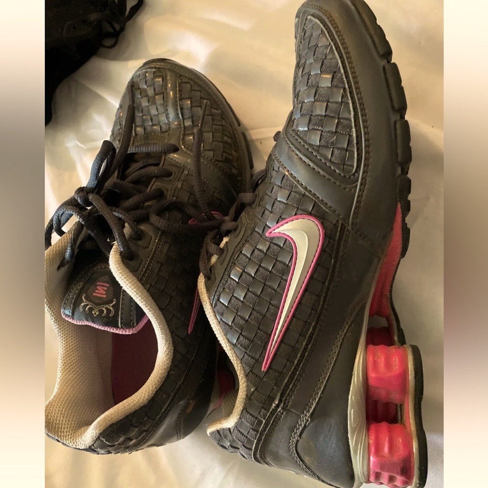 Vintage Nike shox